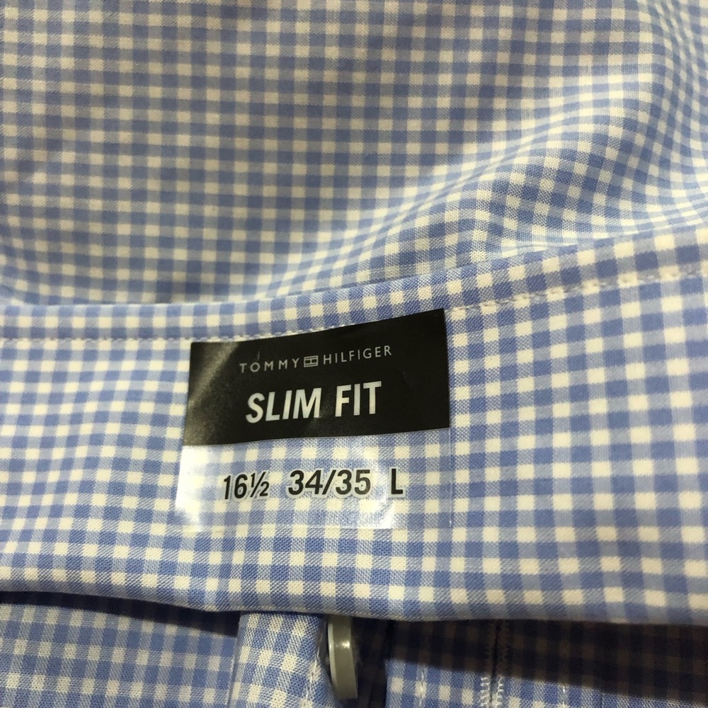 Tommy Hilfiger dress shirt. Size Large. - Picture 6 of 6